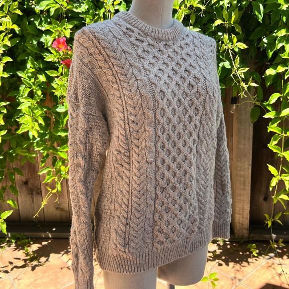 Arran Irish Sweater 100% Pure Wool - Picture 2 of 8